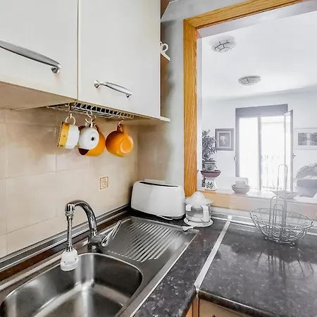 Stunning In With Kitchen Fuengirola