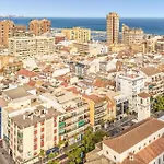 Apartment 2 Bedroom Beautiful In *
