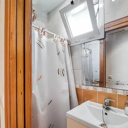 公寓 2 Bedroom Beautiful In