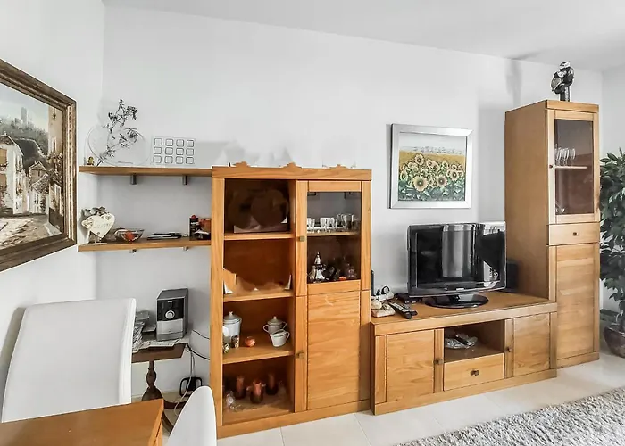 アパート 2 Bedroom Beautiful In